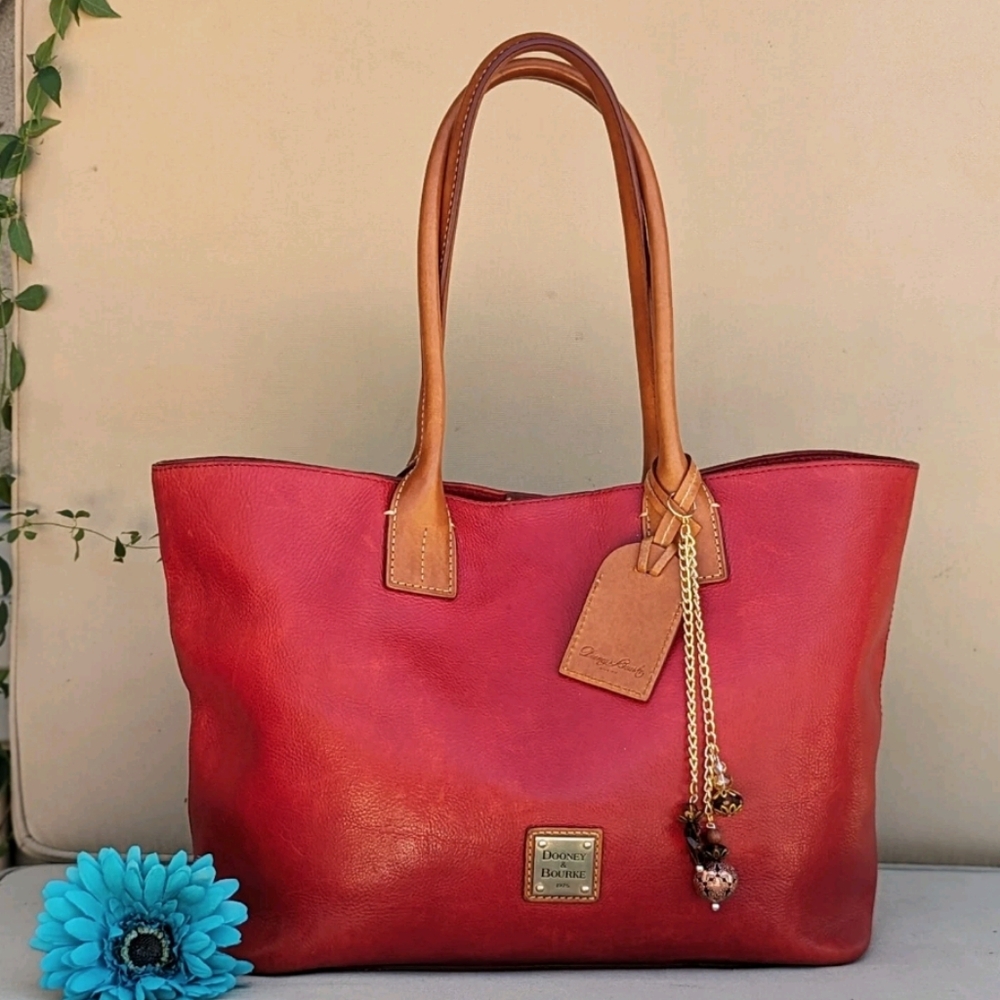 DOONEY & BOURKE Medium Russell Red Leather Snap Top Tote Shoulder Bag Shopper